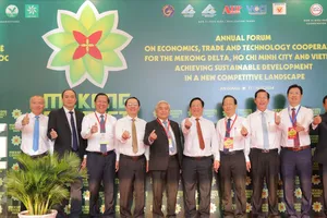 TP.HCM tiếp tục phát huy vai trò nòng cốt, đầu tàu trong liên kết vùng