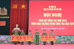 Trung tướng Nguyễn Ngọc Lâm dự Hội nghị tổng kết công tác năm tại Công an TP Cần Thơ