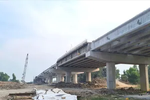 Nguồn cát san lấp gặp khó khăn, ảnh hưởng đến tiến độ các tuyến cao tốc ở ĐBSCL