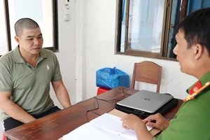 Để 460 triệu đồng trong cốp xe máy thì bị trộm