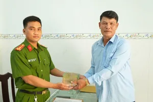 1 người dân ở Lâm Đồng nhận lại 300 triệu đồng chuyển khoản nhầm 