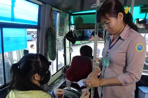 Dạy cách giảm stress cho lái xe, tiếp viên xe buýt