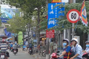 TP.HCM: Đề xuất giảm tốc độ xe 10 km/giờ