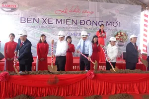Tám tháng nữa phải có Bến xe Miền Đông mới