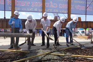 Hợp long cầu Nhị Thiên Đường 1 mới