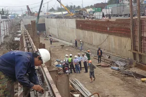 Mở thêm nhiều cảng, đường nối TP.HCM với các tỉnh