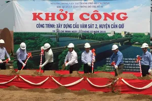 Bắt đầu xây cầu Vàm Sát 2 nối trung tâm TP.HCM
