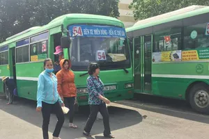 Nguy cơ xe buýt ngưng chạy vì tiền trợ giá chậm, thấp