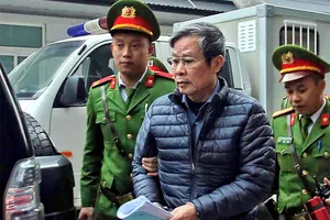 Cử tri đề nghị công khai tiền thu hồi từ các vụ án tham nhũng