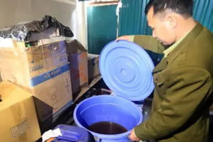 Các lò rượu thủ công phải đăng ký chất lượng