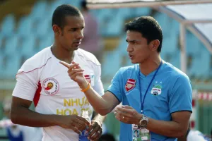 Kiatisak trở lại giúp HA Gia Lai, V-League sẽ vui lắm