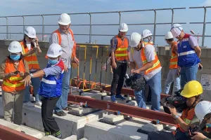 Lệch gối cao su metro số 1: Cần rà soát lại toàn tuyến