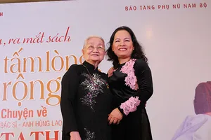 Ra mắt sách viết về người đầu tàu của BV Từ Dũ