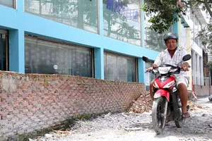 60 hộ buôn bán đóng cửa vì nâng đường Kinh Dương Vương