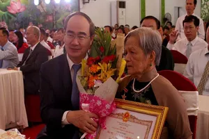 Ông Nguyễn Thiện Nhân: Phụng dưỡng các Mẹ vô điều kiện