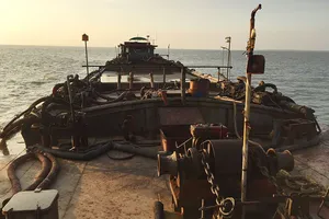 5 tàu Đồng Nai, Sài Gòn hút cát lậu ở Cần Giờ