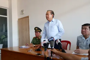 Kiểm tra kỹ tòa nhà Carina trước khi cho dân quay lại