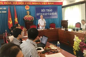 Băn khoăn đề xuất tiếp nhận tố cáo qua mạng xã hội 