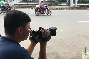 Quán cơm... theo dõi CSGT để báo cho xe vi phạm