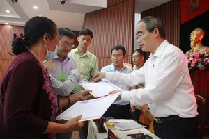  HĐND TP.HCM sẽ bỏ phiếu tín nhiệm đối với chủ tịch quận