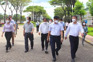 Phó Chủ tịch TP.HCM: Vi phạm phòng dịch là rút giấy phép, không cảnh cáo nữa