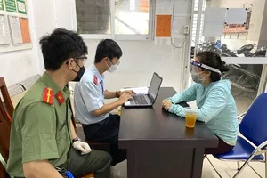 TP.HCM: Gỡ hơn 300 bài viết, video trên mạng xã hội đăng tin giả về COVID-19