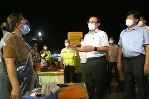 TP.HCM: Đề nghị công bố quận 8 cơ bản kiểm soát được dịch COVID-19