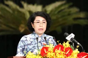 Chủ tịch MTTQ TP.HCM lý giải việc chậm chi hỗ trợ cho người dân