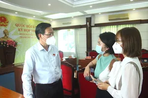 Chủ tịch TP.HCM Phan Văn Mãi: Số ca dương tính có xu hướng tăng