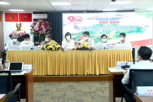 Toàn cảnh buổi họp báo. Ảnh: LÊ THOA