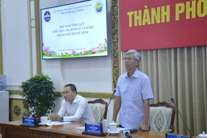 Phó Chủ tịch UBND TP.HCM Võ Văn Hoan phát biểu tại hội nghị. Ảnh: KHÁNH TRÀ