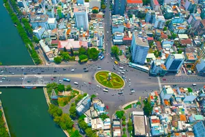 TP.HCM: Hoán đổi, đấu giá quyền sử dụng đất để xây 4.500 phòng học