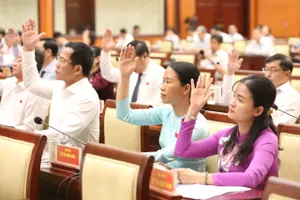 TP.HCM kiến nghị Trung ương về chi thu nhập tăng thêm cho cán bộ