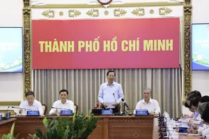 Chủ tịch Phan Văn Mãi: TP.HCM thi đua 60 ngày đêm giải ngân đầu tư công