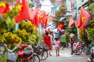 Đề xuất hỗ trợ 100% kinh phí cho hộ nghèo Cần Giờ chuyển sang xe máy điện