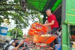 TP.HCM cung ứng hàng hóa cho người dân phía Bắc bị ảnh hưởng bởi bão số 3