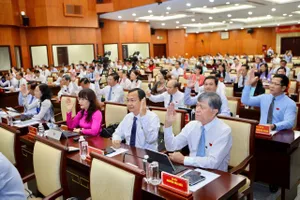 HĐND TP.HCM 'chốt' miễn học phí cho gần 500.000 học sinh cấp 2