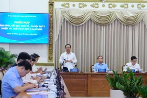 Chủ tịch TP.HCM Nguyễn Văn Được: Phải khoán tăng trưởng cho từng ngành