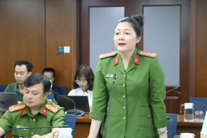 Video Công an TP.HCM hướng dẫn 5 bước góp ý sửa đổi Hiến pháp 2013 qua VNeID