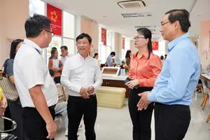 Phó Chủ tịch xã Nhà Bè trực tiếp xử lý những 'ca khó' trong thủ tục hành chính