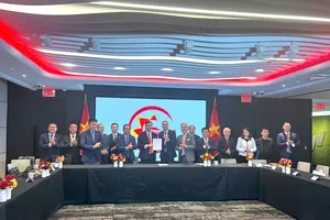 TP.HCM ký kết hợp tác với Nasdaq phát triển Trung tâm Tài chính quốc tế