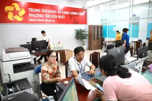TP.HCM tính phương án tiếp nhận viên chức vào làm công chức cấp xã