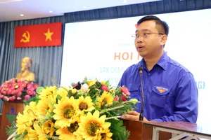 Thanh niên Đoàn UBND TP.HCM chung sức vì đồng bào miền Trung