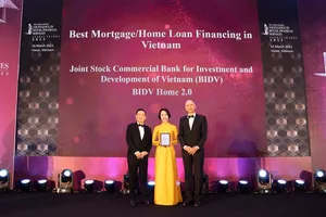 Ngân hàng BIDV nhận 4 giải thưởng về dịch vụ dành cho khách hàng cá nhân