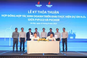 PVFCCo và PVChem hợp tác kinh doanh dự án Nhà máy sản xuất nước Oxy già