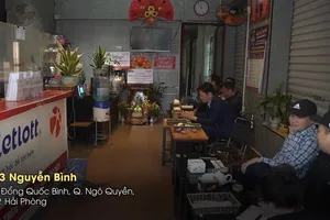 Người phụ nữ mang mô hình cà phê xổ số đầu tiên về Hải Phòng