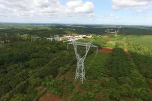 Truyền tải điện 4 ứng dụng công nghệ, giảm chi phí sản xuất