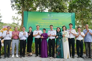 Công ty VWS tài trợ 5.000 cây xanh Vì biển đảo, vì Việt Nam xanh
