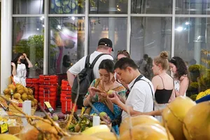 Khai trương siêu thị quy mô bậc nhất Phú Quốc tại Thị trấn Hoàng Hôn