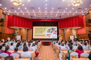 Acecook Việt Nam tiếp tục đồng hành tổ chức chuỗi hội thảo chuyên đề “An toàn thực phẩm và dinh dưỡng đúng cách”